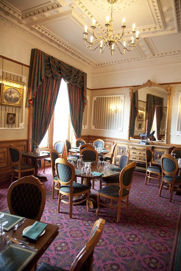 The Grand Hotel Леруик Екстериор снимка