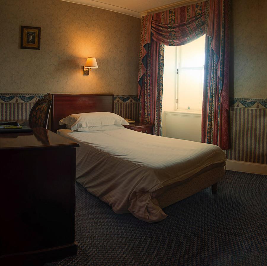 The Grand Hotel Леруик Екстериор снимка